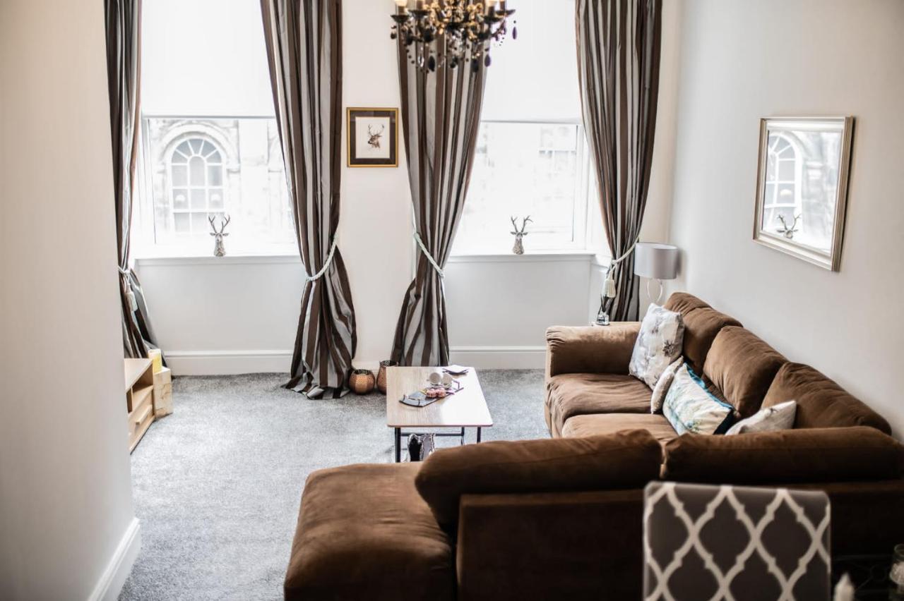 Rose Apartment 2-Bed Town Centre Apartment In Ayr Exterior photo